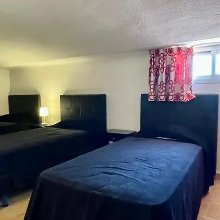 Salles 44 - Duplex Apartment *